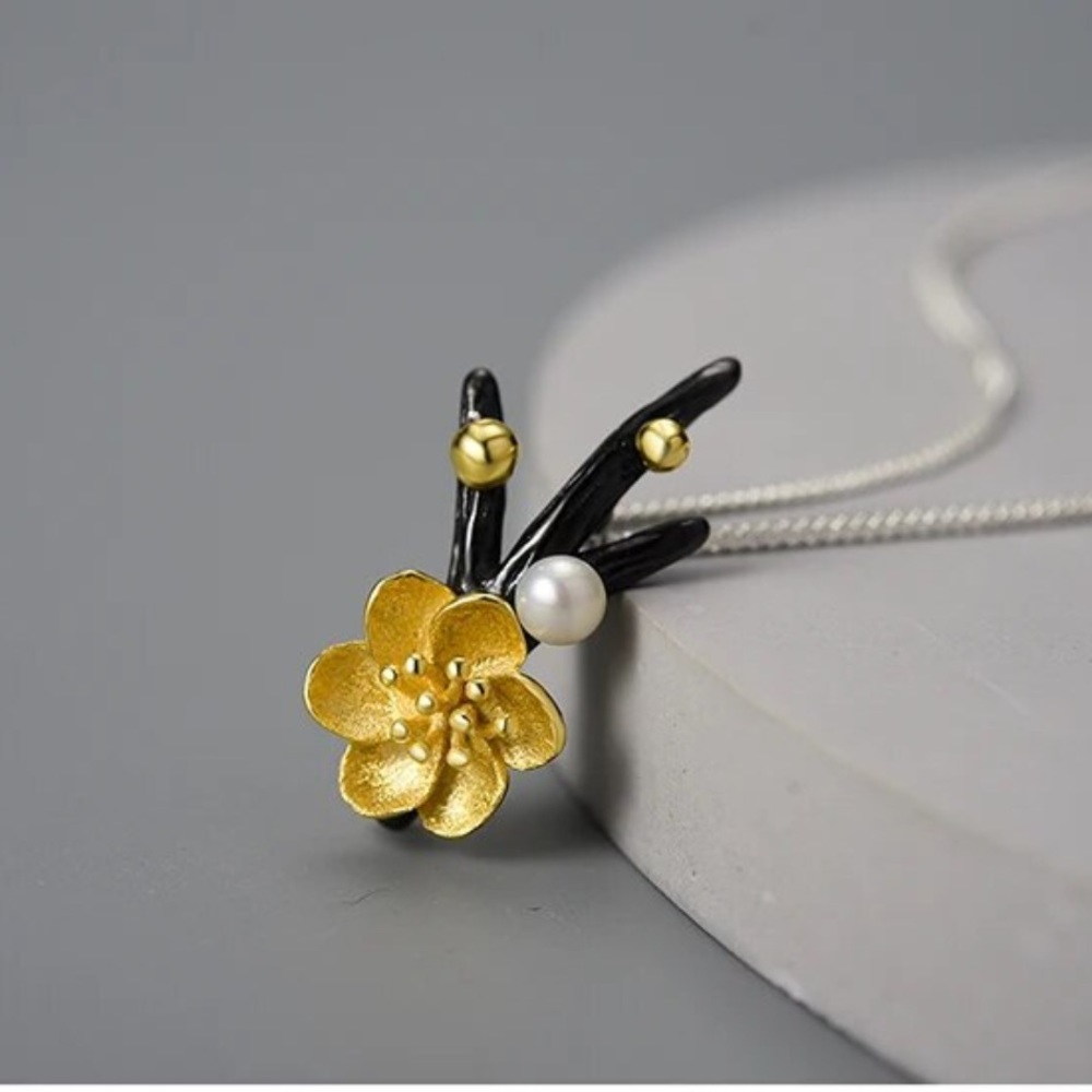 Artisan Handmade 925 Silver Natural Pearl Flower The Zaidea Necklace - Picture 4 of 12